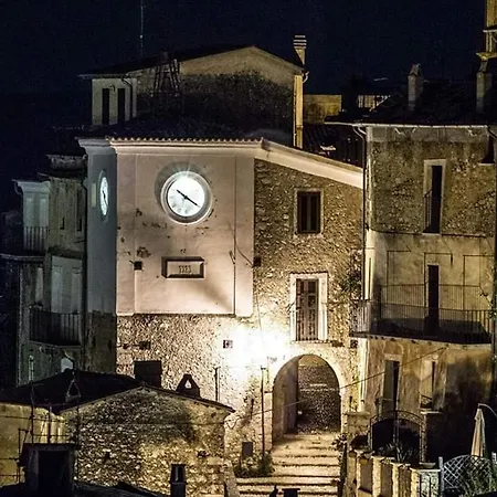 Diffuso La Castellana “ Della Dama” Hotel *